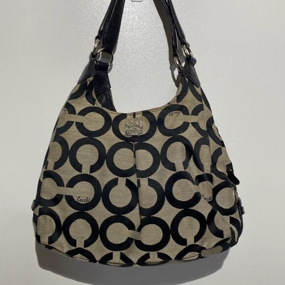 Coach Women's Black Cream Madison OP Art Signature Maggie Shoulder Bag - Picture 1 of 15